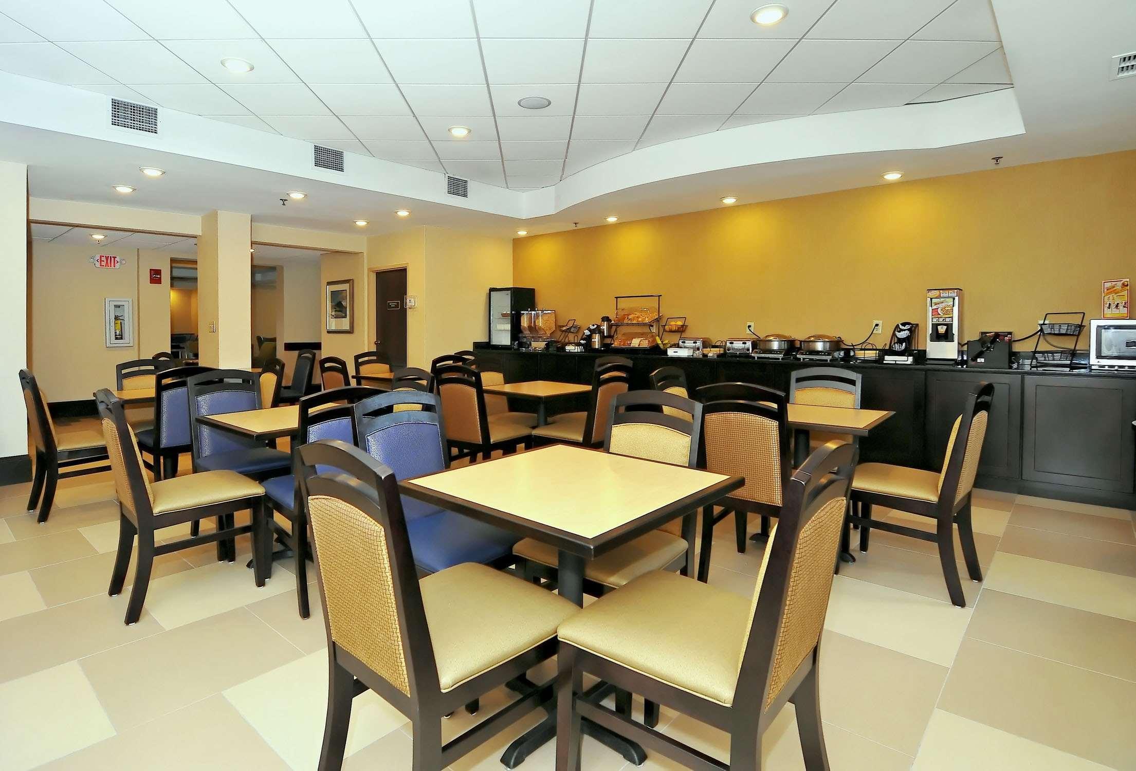Holiday Inn & Suites Columbia Northeast By Ihg Dentsville Nhà hàng bức ảnh
